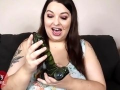 Unboxing Creature Cock by Monster-Cocks RealDoll - Fantasy Monster Dildo Review - BBW Sydney Screams